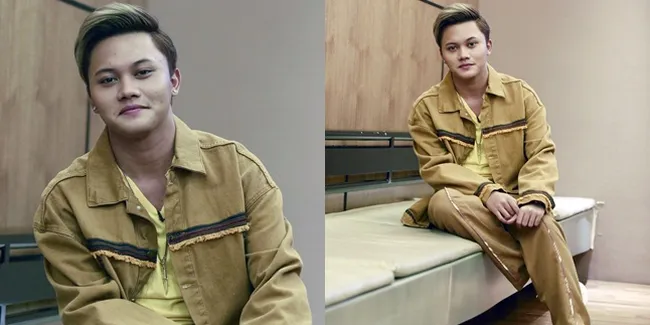 Pesona Ganteng Rizky Febian Saat Rilis Album Solo Perdana 'JEJAK'