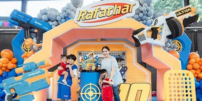 Pesta Lanjutan Ultah ke-10 Rafathar, Main Seru Bareng Sahabat