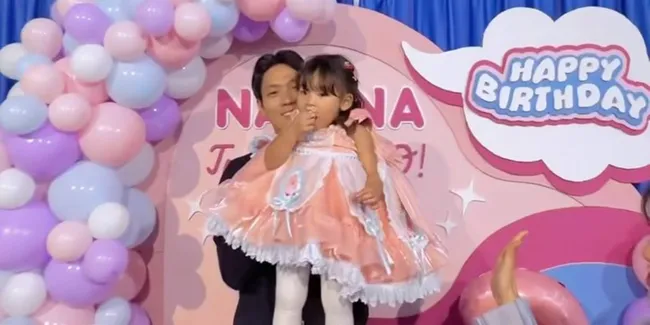 Pesta Ultah Jena Anak Na Daehoon, Jule Pilih Rayakan Berdua
