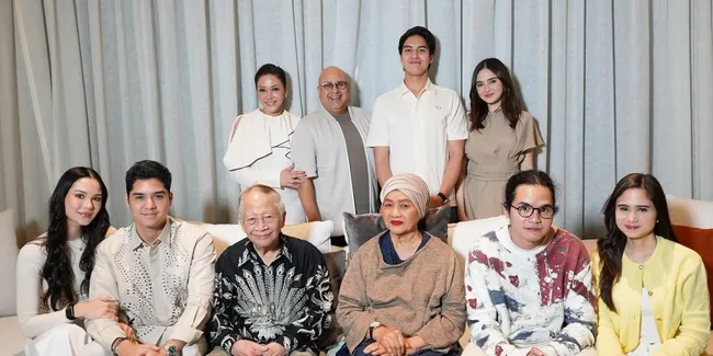 8 Potret Dinner Rayakan Ultah Al Ghazali, Semua Kumpul dari Maia Estianty - 2 Calon Adik Ipar