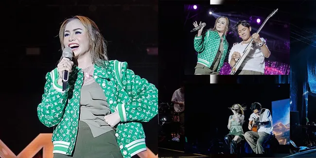 Potret Momo Geisha Menangis Saat Manggung di Kampung Halaman Sendiri