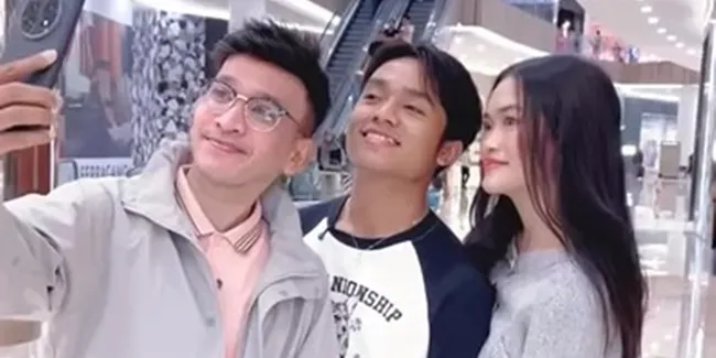 Potret Ruben Onsu Ikut Betrand Peto Kencan dengan Aqila, Sudah Akrab Banget