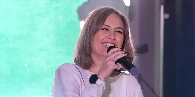 Potret Rumah Baru Cynthia Lamusu di Perumahan dengan Desain Modern Minimalis, Jadi Ibu-Ibu Komplek