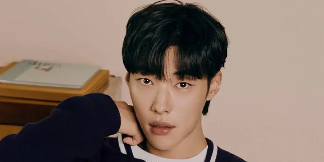 Potret Woo Do Hwan Lagi Liburan di Bali, Gaya Santainya Bikin Hati Meleleh 