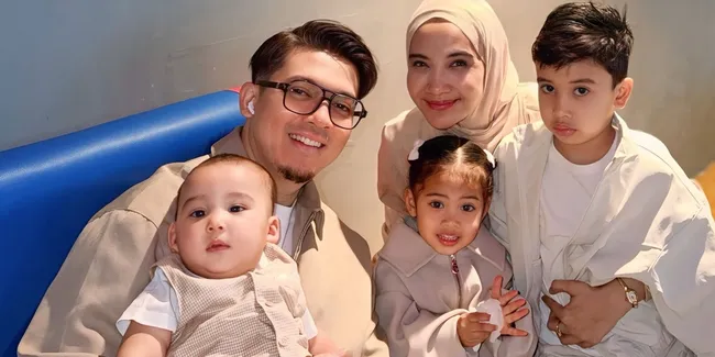 Potret Zaskia Sungkar dan Irwansyah Kompak Ajak 3 Anak, Nikmati Family Time