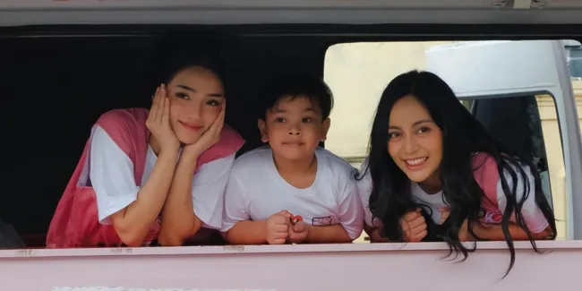 Rachel Vennya, Fuji, & Gala Berbagi Kebahagiaan Jelang Lebaran