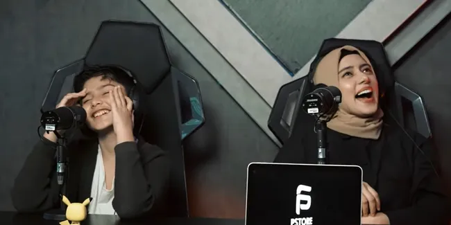 Salting Sampai Malu-malu, 11 Potret King Faaz Cerita Detik-detik Bertemu Arsy Hermansyah - Bikin Gemas Netizen!