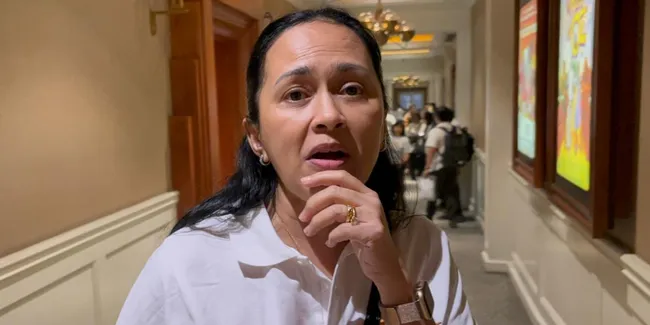 Sarah Sechan Jadi Ibu Kades Lewat Film 'MAJU', Karakternya Misterius dan Nggak Bisa Ditebak