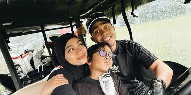 Sekala Bumi Anak Ayudia dan Ditto Percussion Komitmen Main Golf di Usia 9 Tahun