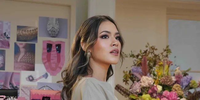 Siap Pulang, Raisa Perlihatkan Potret Interior Hotel Mewah Selama Ikut Paris Fashion Week