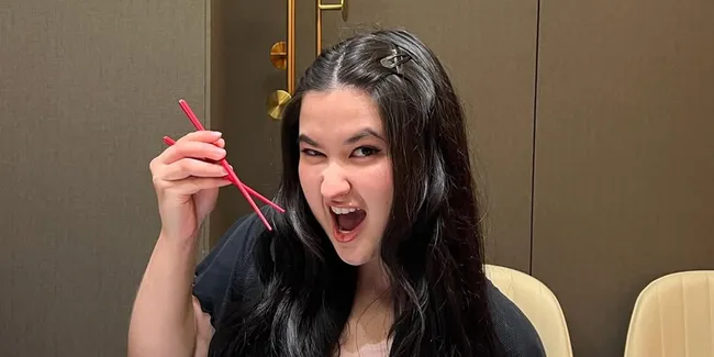 Stephanie Poetri Kegiatan Selama Mudik ke Indonesia, Latihan Bareng no na hingga Jadi Bridesmaid