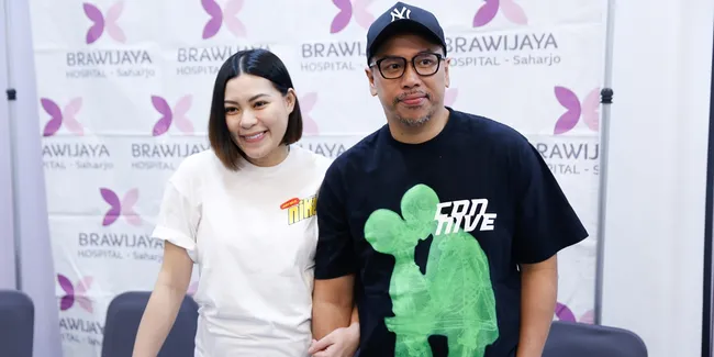 Temani Proses Persalinan Istri Tercinta, Sammy Simorangkir Sebut Seperti Belajar Biologi