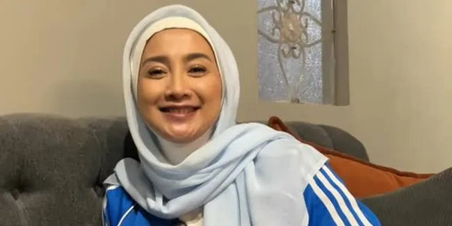 Transformasi Desy Ratnasari dari Gadis Sampul Sampai Anggota DPR