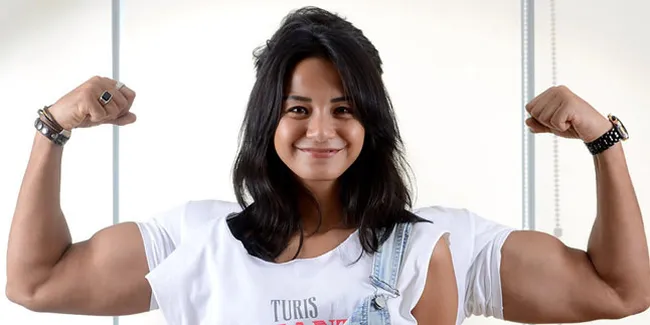 'TURIS ROMANTIS' Shaheer Sheikh Buat Kirana Larasati Jadi Guide!