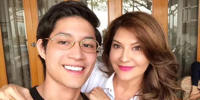 Usai Klarifikasi, Teuku Rassya dan Tamara Bleszynski Makan Siang Bareng