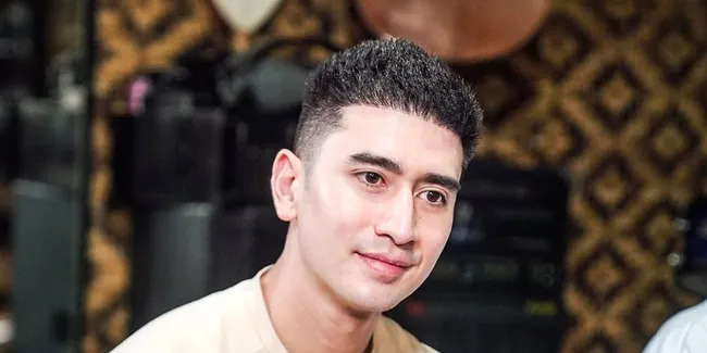 Verrell Bramasta Dikado Fuji saat Ulang Tahun, Maklumi Meski Tak Datang Langsung