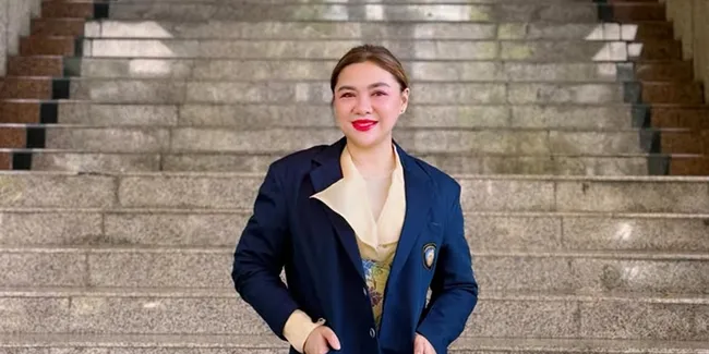 Vicky Shu Kuliah S2, Ambil Jurusan Magister Wawasan Pertahanan Nasional