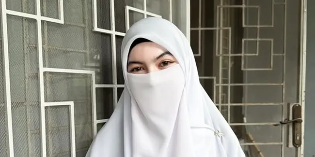 Wardatina Mawa Ungkap Alasan Pilih Baju Putih Kala Cerai dari Insanul Fahmi