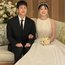 8 Potret Jin BTS Kondangan ke Pernikahan Sepupunya, Ganteng Pakai Jas