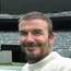 9 Potret David Beckham Panen di Kebun Rumahnya Bareng Istri