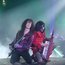 Potret Penampilan Ikonik Isyana Sarasvati Duet Bareng Marty Friedman 