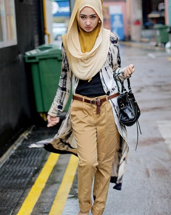 Мусульманские подростки. Стильная одежда для мусульманок. Уличная мода мусульманок. Стильные мусульманские женщины. Уличный стиль мусульманок.