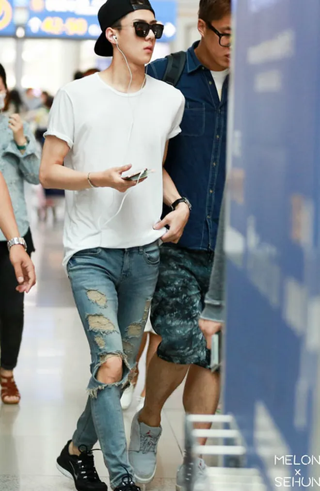 FOTO: OOTD Celana Jeans Ala Seleb Korea 