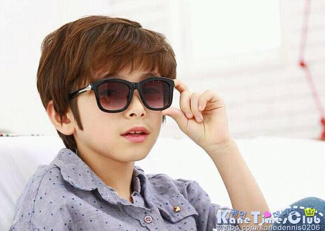 Inilah Model Cowok  Cilik Terganteng  di  Dunia Yang Bikin 