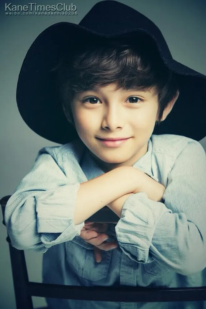 Inilah Model Cowok Cilik Terganteng di Dunia Yang Bikin Inilah Model Cowok Cilik Terganteng di Dunia Yang Bikin
