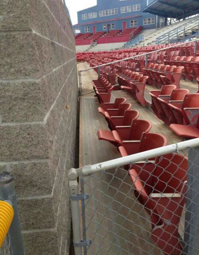 Kocak! 9 Arsitektur Gagal Ini Malah Bikin Ketawa Ngakak 