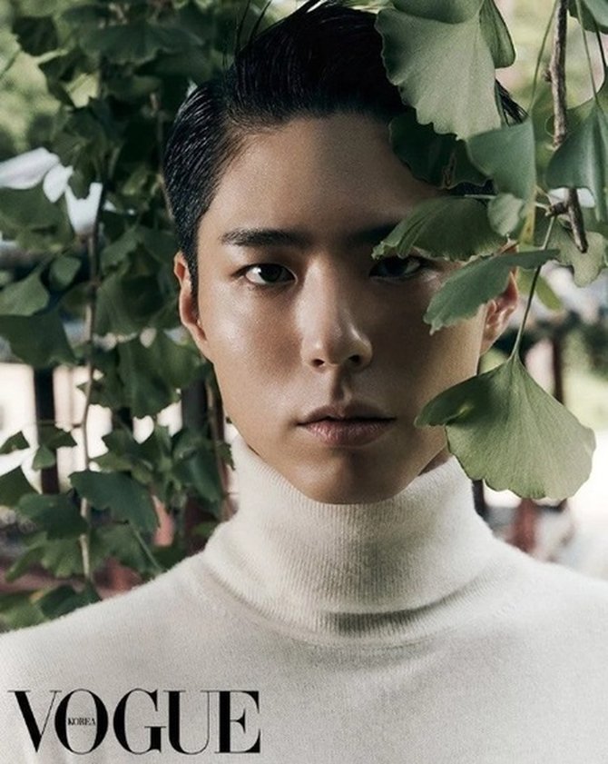 Ganteng & Imut, Inilah Penampilan Terbaru Park Bo Gum di Majalah Vogue