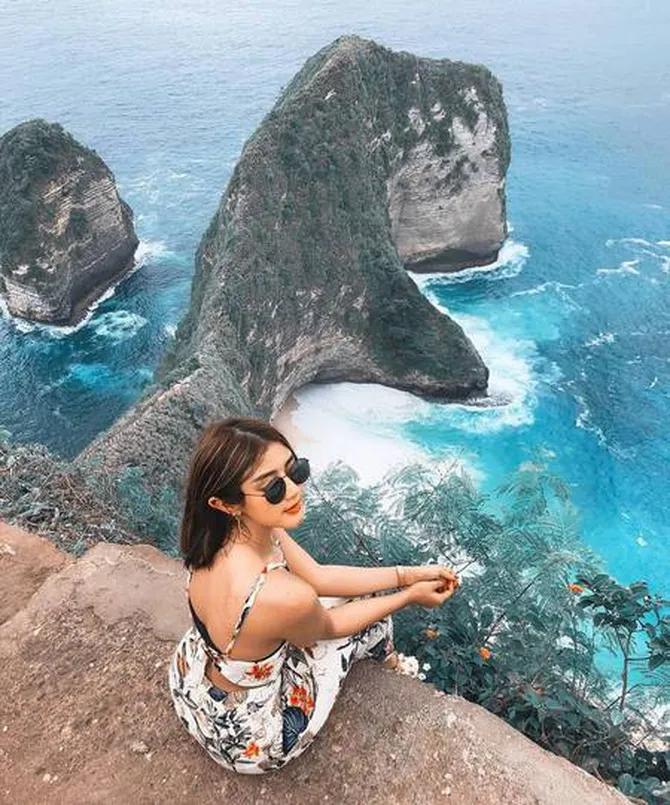 Liburan Ghea Youbi dan Julian