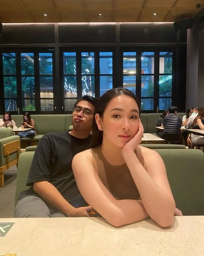 Dari Teman Duet Jadi Ayang, 7 Potret Pasangan Kekasih Agatha Pricilla dan  Rayhan Noor yang Tak Sungkan Pamer Kemesraan - Kapanlagi.com