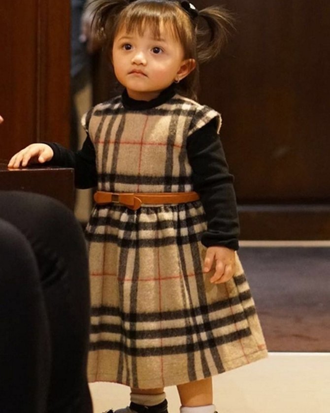 Burberry hot sale dress anak