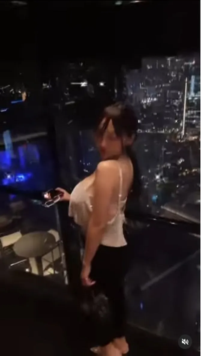 Makin langsing dan Hot, 11 Potret Terbaru Cupi Cupita Usai Berhasil  Turunkan Berat Badan 5 Kg - Lengannya Jadi Sorotan - Kapanlagi.com