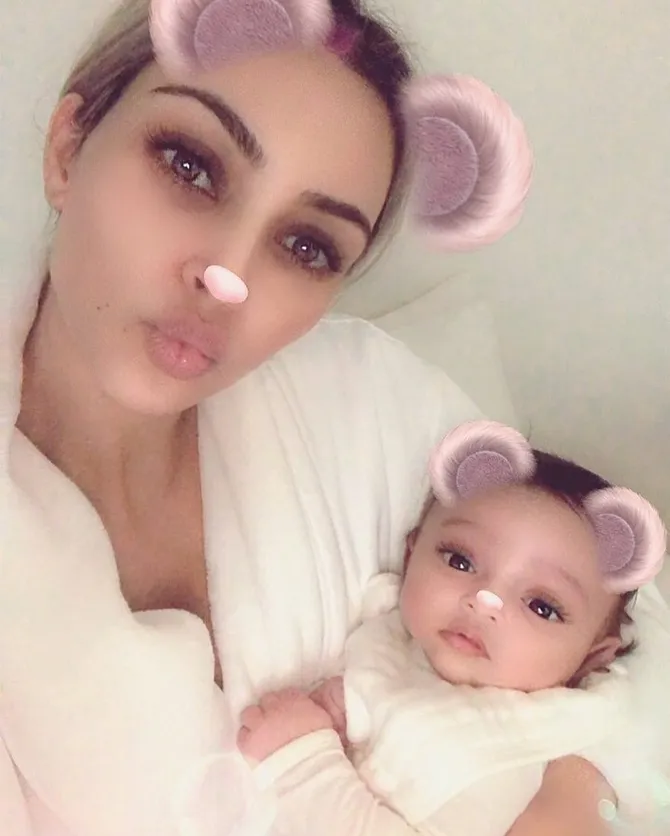 kim kardashian pertama kalinya unggah foto cute chicago west di instagram