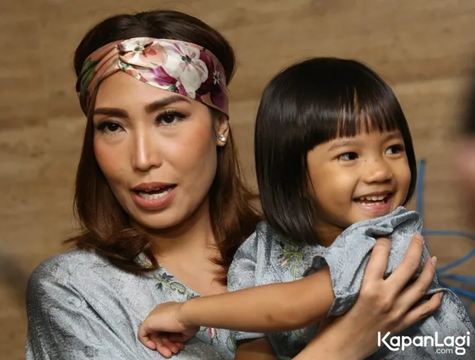 Nggak mudik, ini yang akan dilakukan Ayu Dewi saat lebaran 