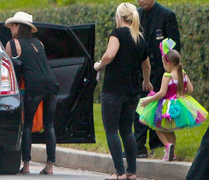 [foto] cantik menggemaskan, ini kostum halloween harper beckham