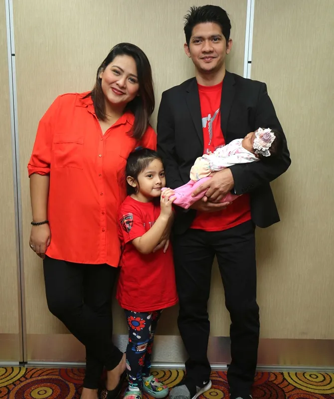 bukan suami romantis, audy item sebut iko uwais sosok yang pengertian