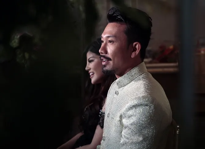 presiden ketiga bj habibie hadiri lamaran denny sumargo dan dita soedarjo