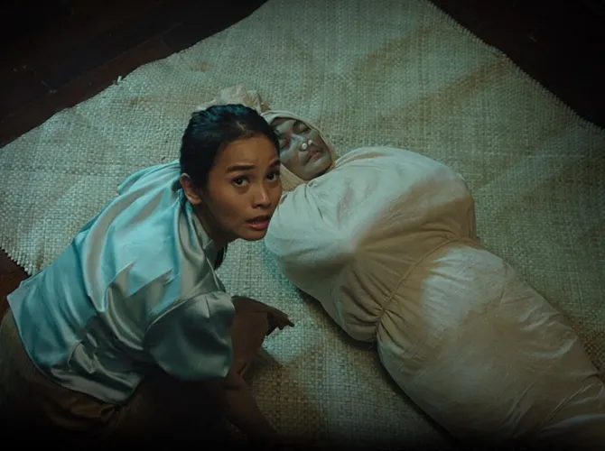 sinopsis film \'jaga pocong\', menguak teror hantu pocong yang menyeramkan