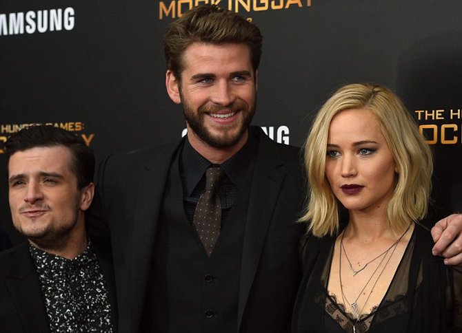 jennifer lawrence akui suka \'bercinta\' dengan liam hemsworth