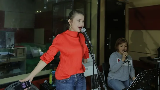 siapkan konser di hari valentine, rossa: aku artis percintaan kan judulnya