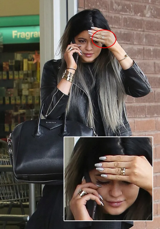umur 17 tahun, masa sih kylie jenner sudah bertunangan?