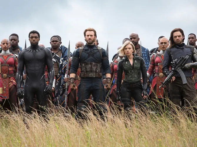 kena spoiler \'avengers: infinity war\', penghuni grup wa kampus ini \'perang\'
