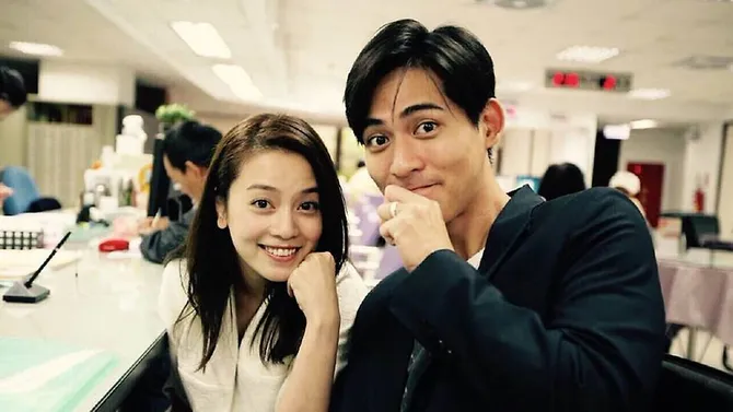 terkesan sederhana, pernikahan vic zhou nggak romantis?