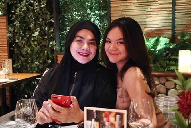 diduga selingkuhan faisal harris, jennifer dunn kena labrak di depan umum