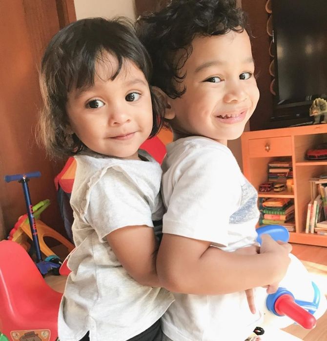 shireen sungkar unggah foto masa kecil bareng zaskia sungkar, sama-sama cantik!