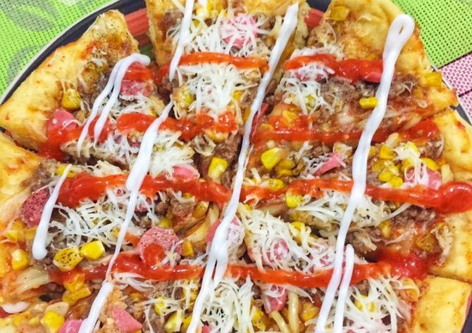 6 Cara Membuat Pizza Di Rumah, Enak Bisa Tanpa Oven - Plus.Kapanlagi.com