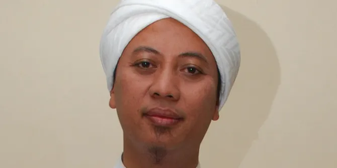 Opick Tuangkan Keresahannya Melalui Puisi